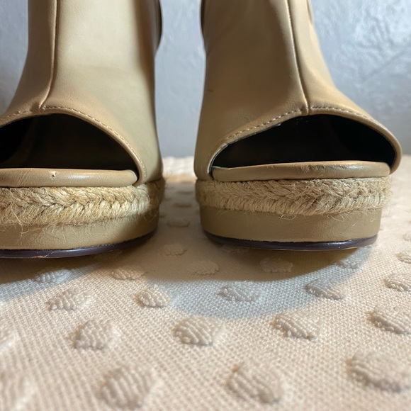 NWOT MICHAEL ANTONIO Nude Mule with an Espadrille Heel - Picture 4 of 16